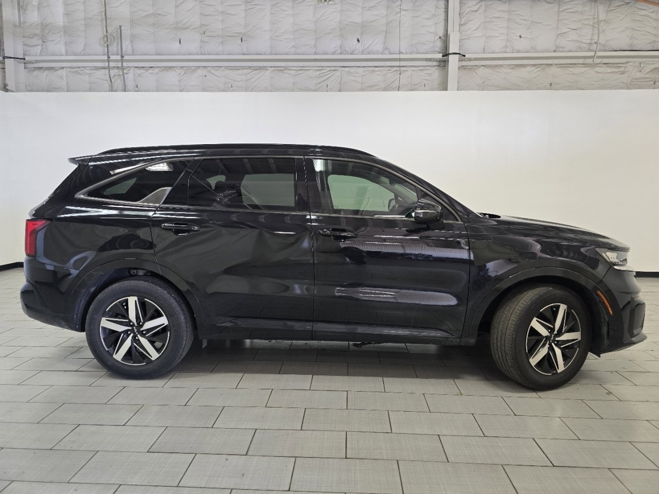 Used 2022 Kia Sorento S image 16