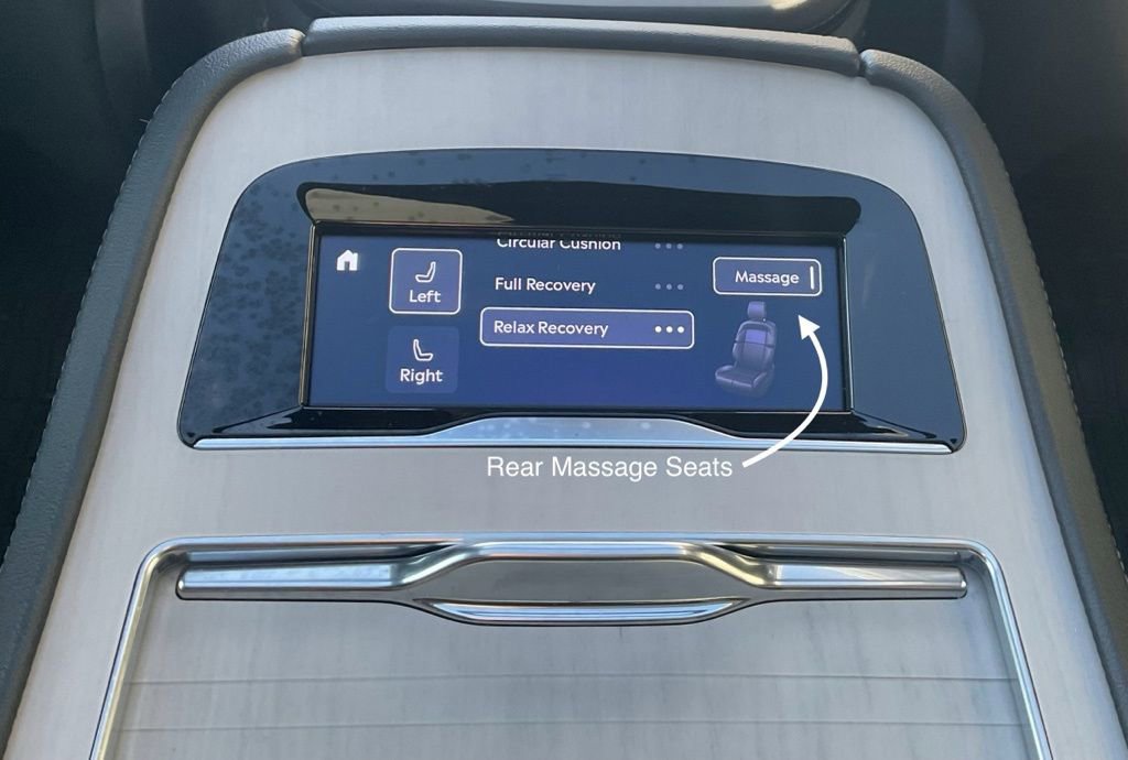 Used 2025 Lincoln Navigator L Reserve w/ Jet Appearance Package image 27