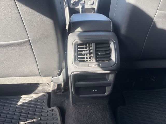 Used 2022 Volkswagen Taos SE image 22