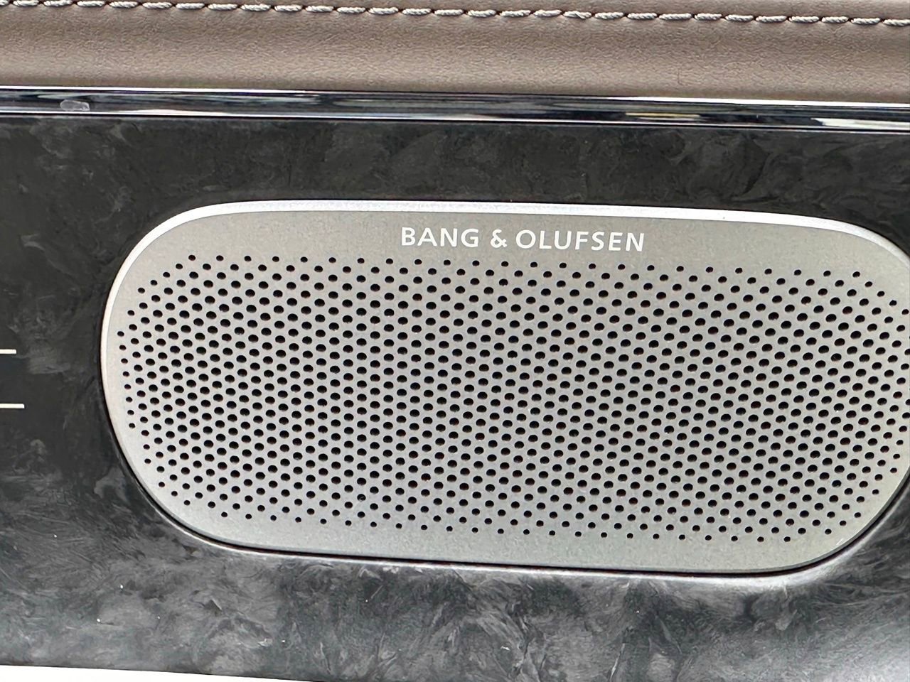 Used 2025 Genesis G90 3.5T image 22