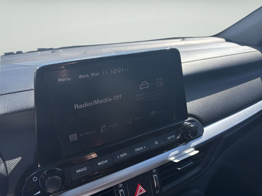 Used 2023 Kia Forte LXS image 19