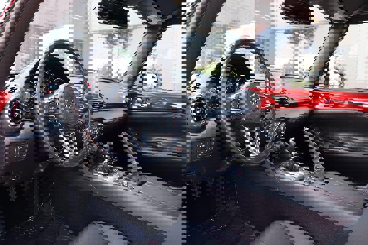 Used 2017 MAZDA MX-5 Miata RF Grand Touring image 57