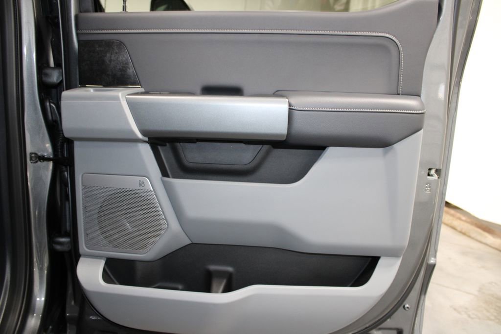 New 2026 Ford F250 XLT w/ XLT Premium Package image 35