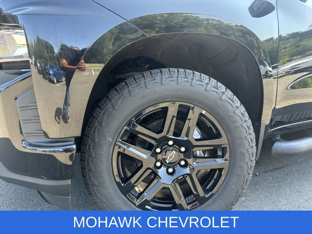 Used 2020 Chevrolet Silverado 1500 Custom w/ Rally Edition AWD/4WD image 32