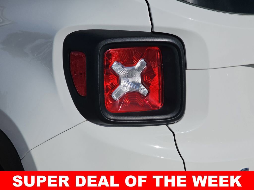 Used 2022 Jeep Renegade Sport image 40