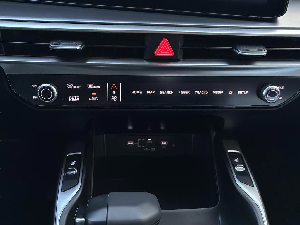 New 2025 Kia Sorento S image 19