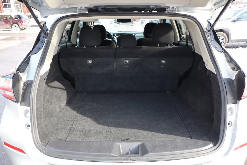 Used 2017 Nissan Murano SV w/ Premium Plus Package image 38