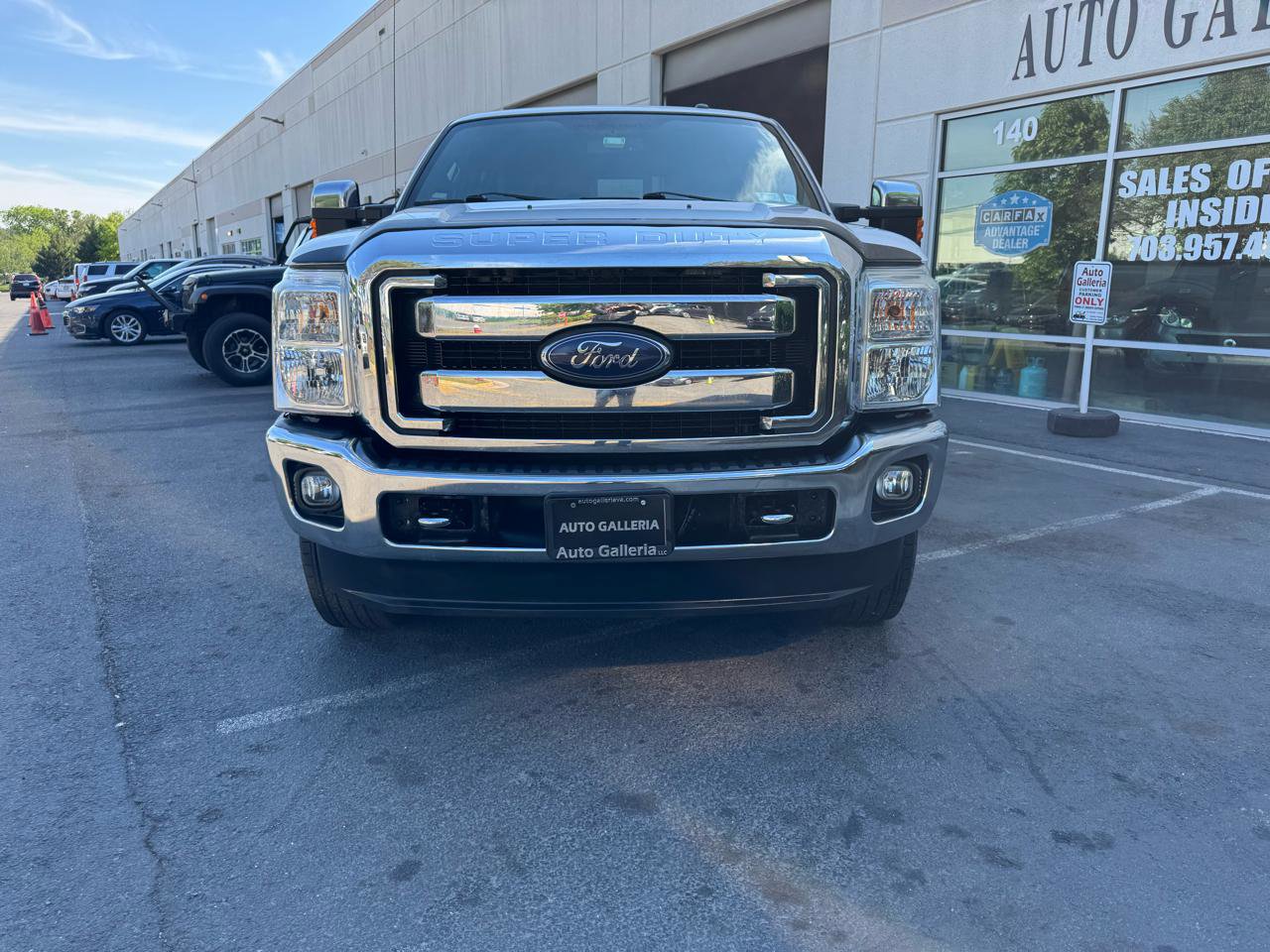 Used 2016 Ford F250 Lariat w/ Lariat Ultimate Package AWD/4WD image 3