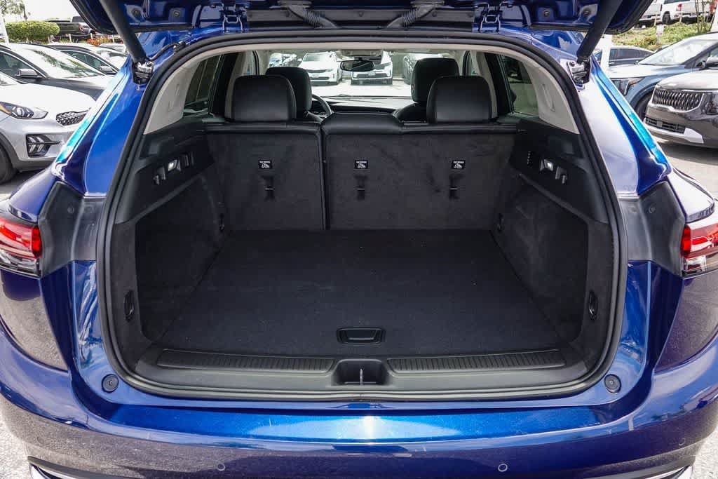 Used 2023 Buick Envision Essence AWD/4WD image 26