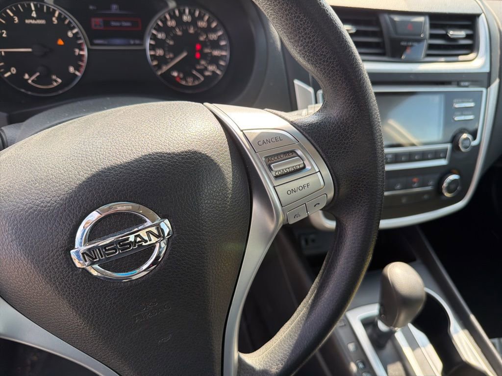 Used 2016 Nissan Altima 2.5 S w/ Power Driver Seat Package image 17