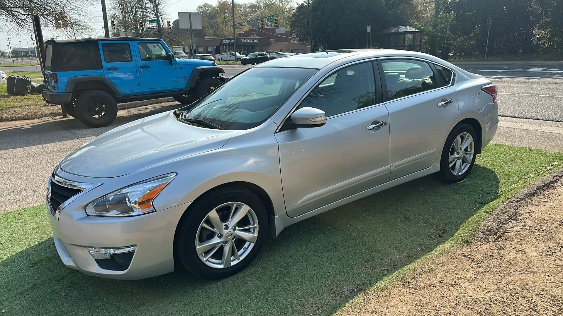 Used 2015 Nissan Altima 2.5 SL w/ Technology Package image 4