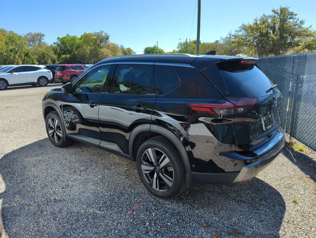 Certified 2024 Nissan Rogue SL image 2