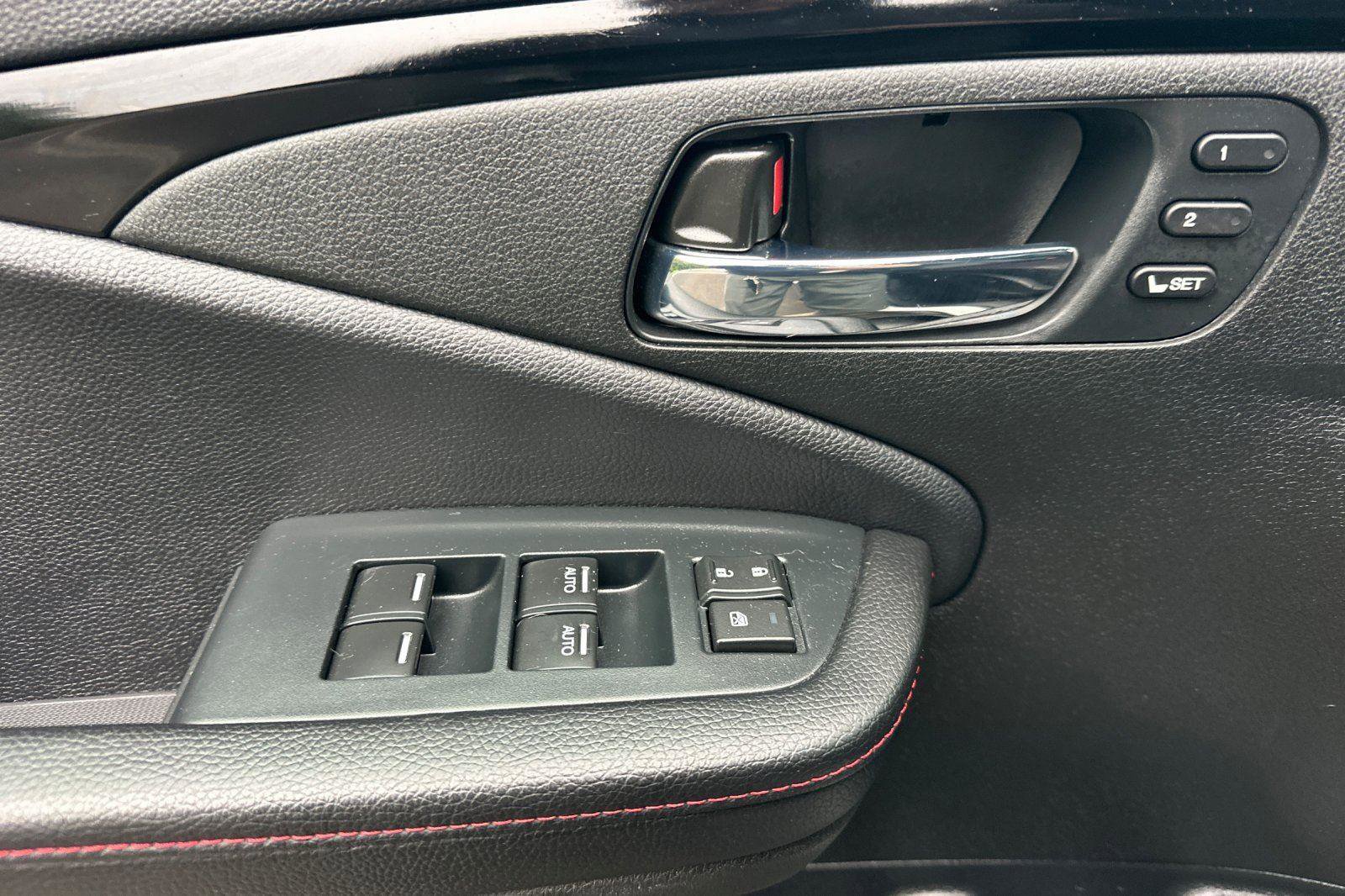 Certified 2023 Honda Ridgeline Black Edition image 5