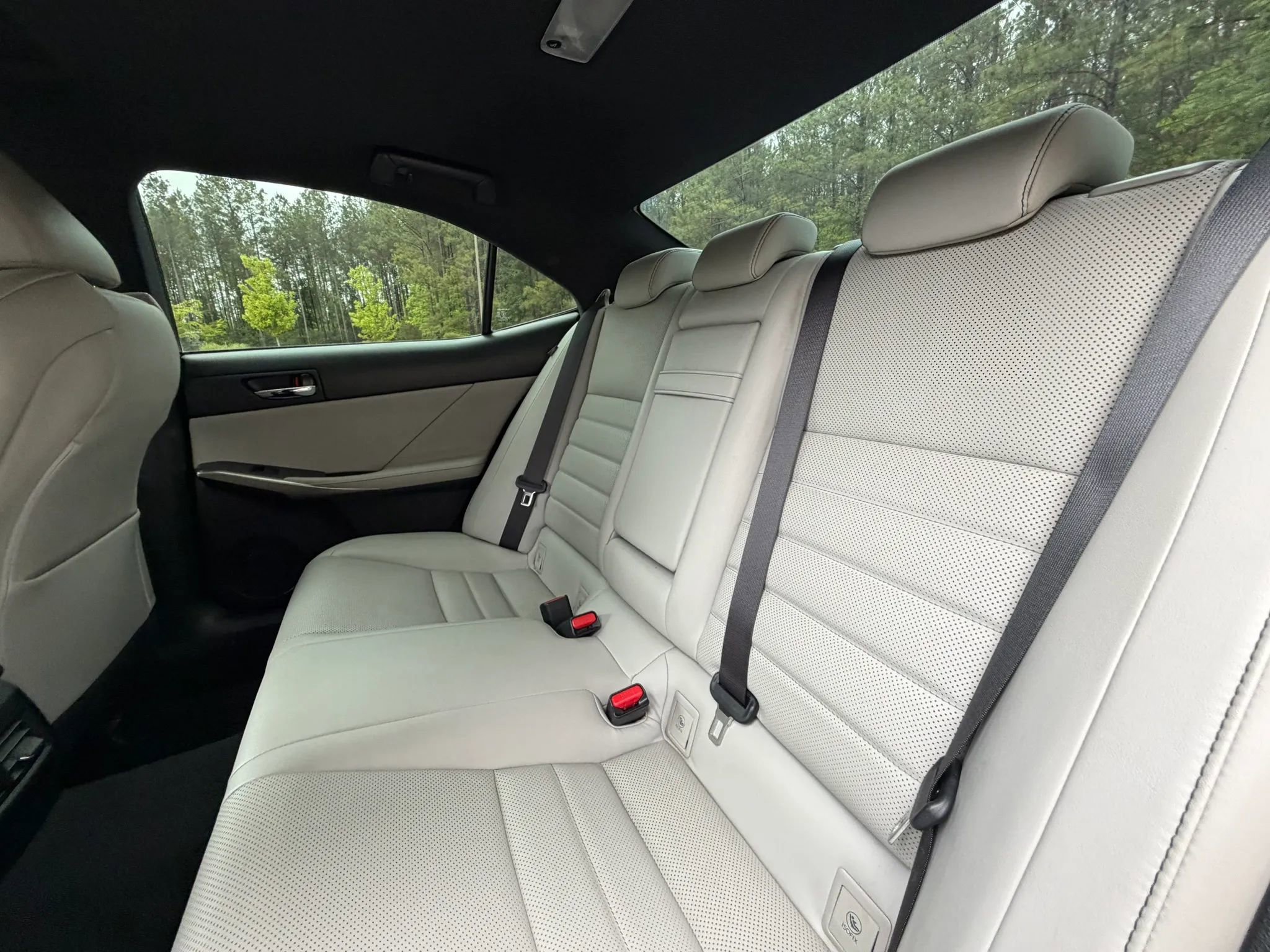 Used 2015 Lexus IS 350 AWD w/ F-Sport Package image 16