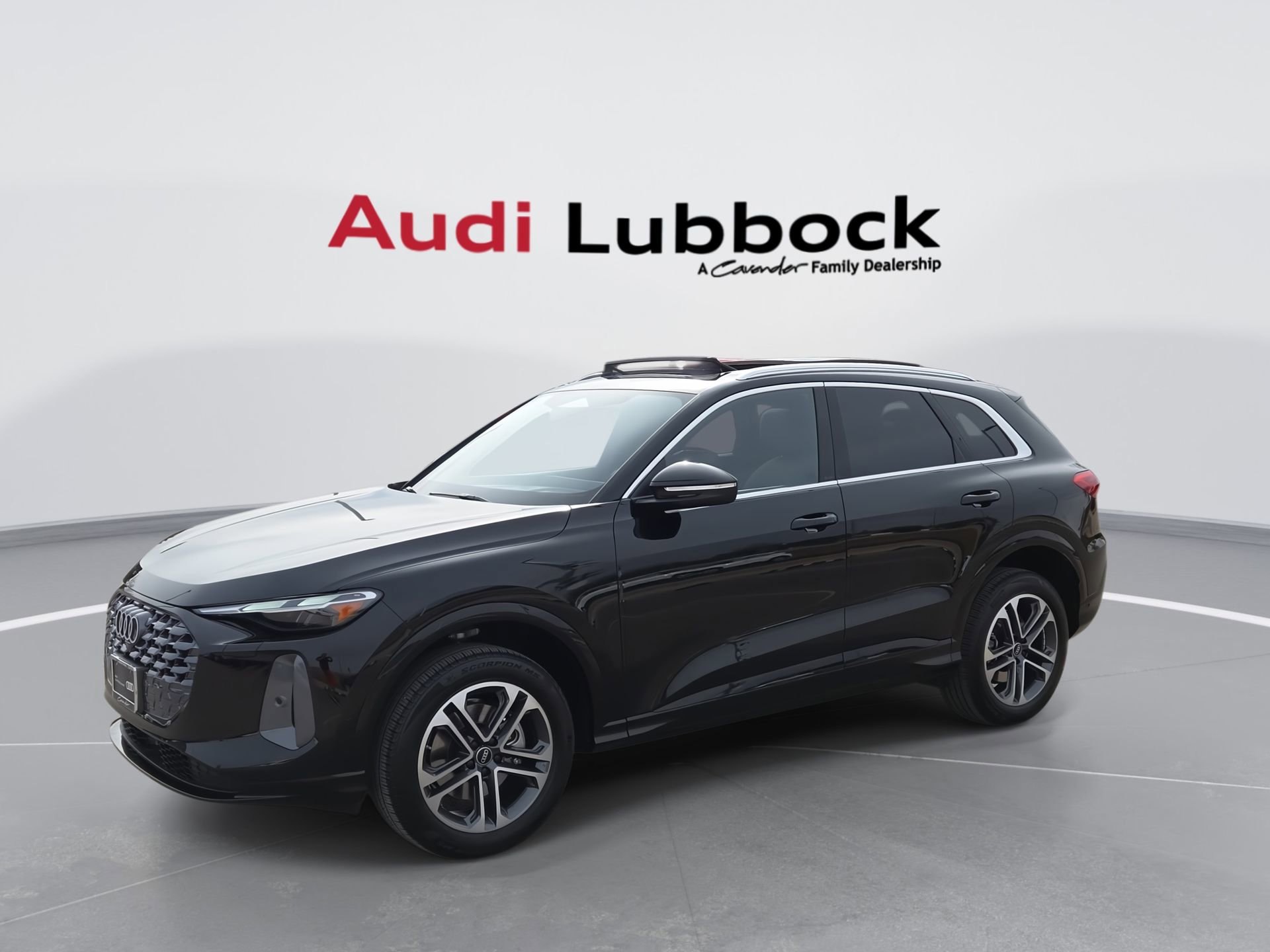 Certified 2025 Audi Q5 Premium w/ Convenience Package image 5