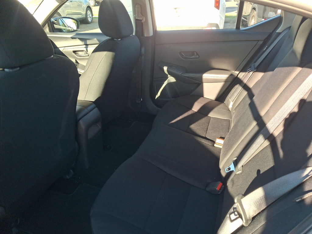 Used 2024 Nissan Sentra S FWD image 19