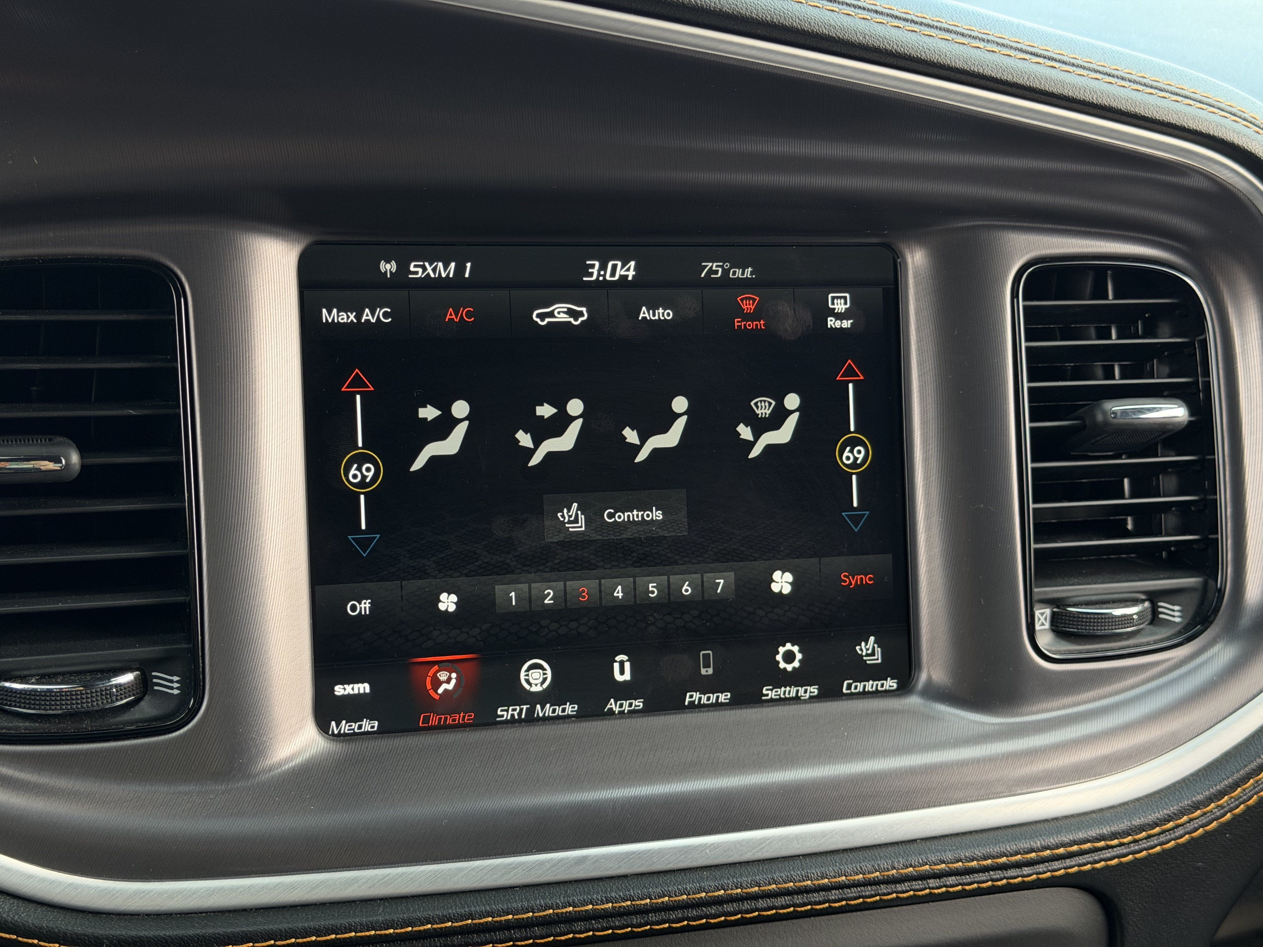 Used 2022 Dodge Charger Scat Pack RWD image 28