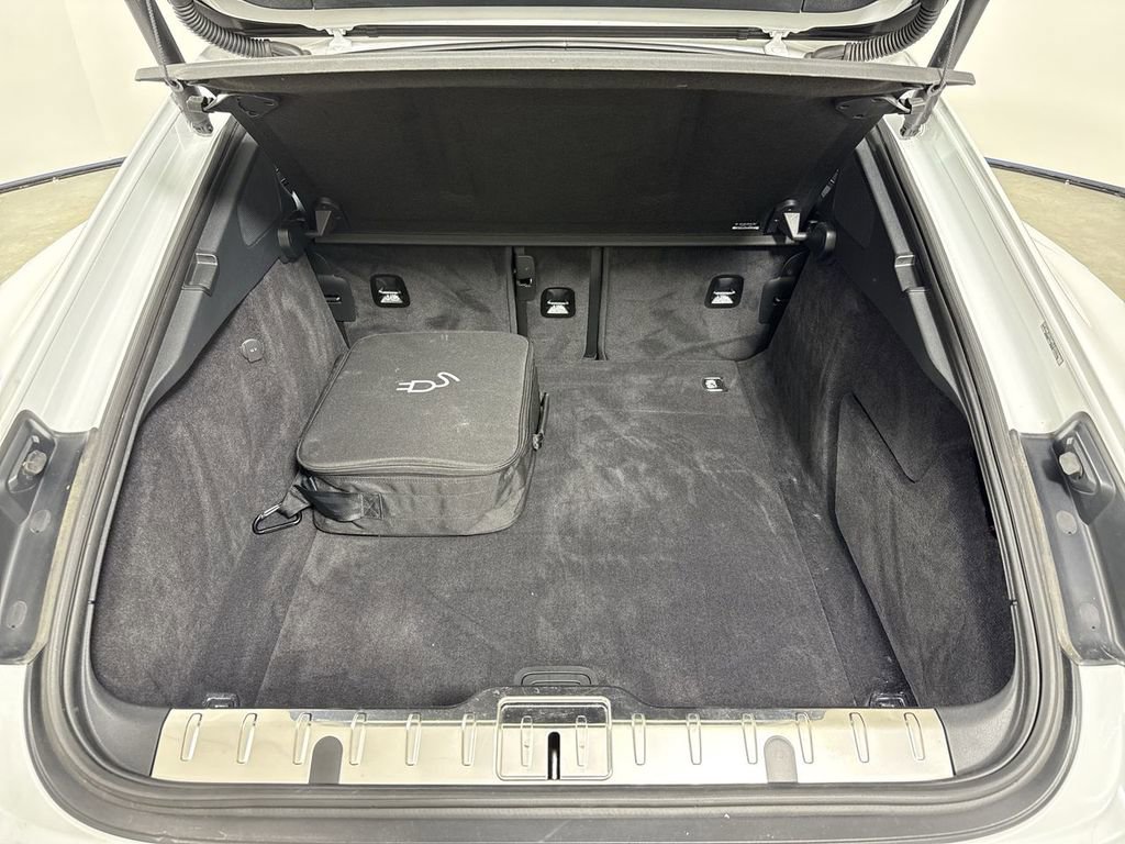Certified 2023 Porsche Panamera 4 image 21