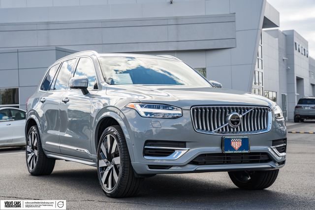 Used 2024 Volvo XC90 T8 Plus w/ Protection Package Premier