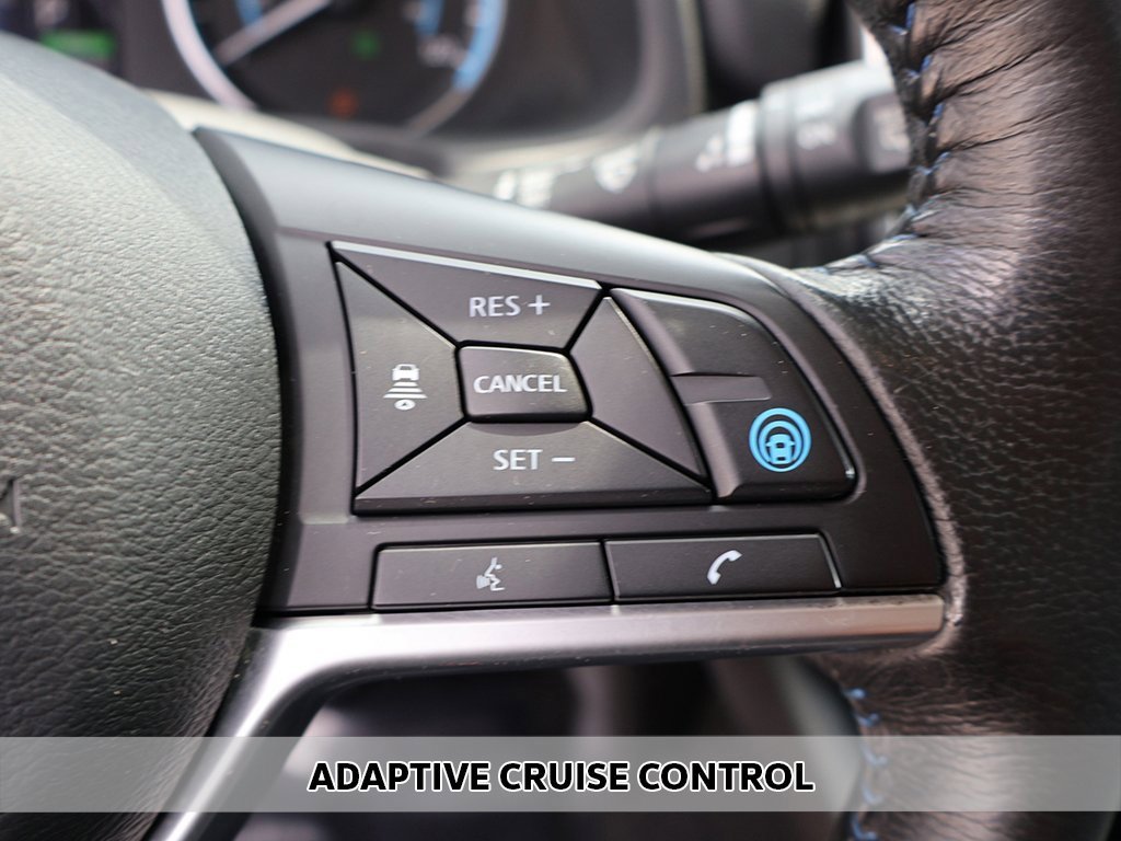 Used 2018 Nissan Leaf SV w/ SV Technology Package image 3