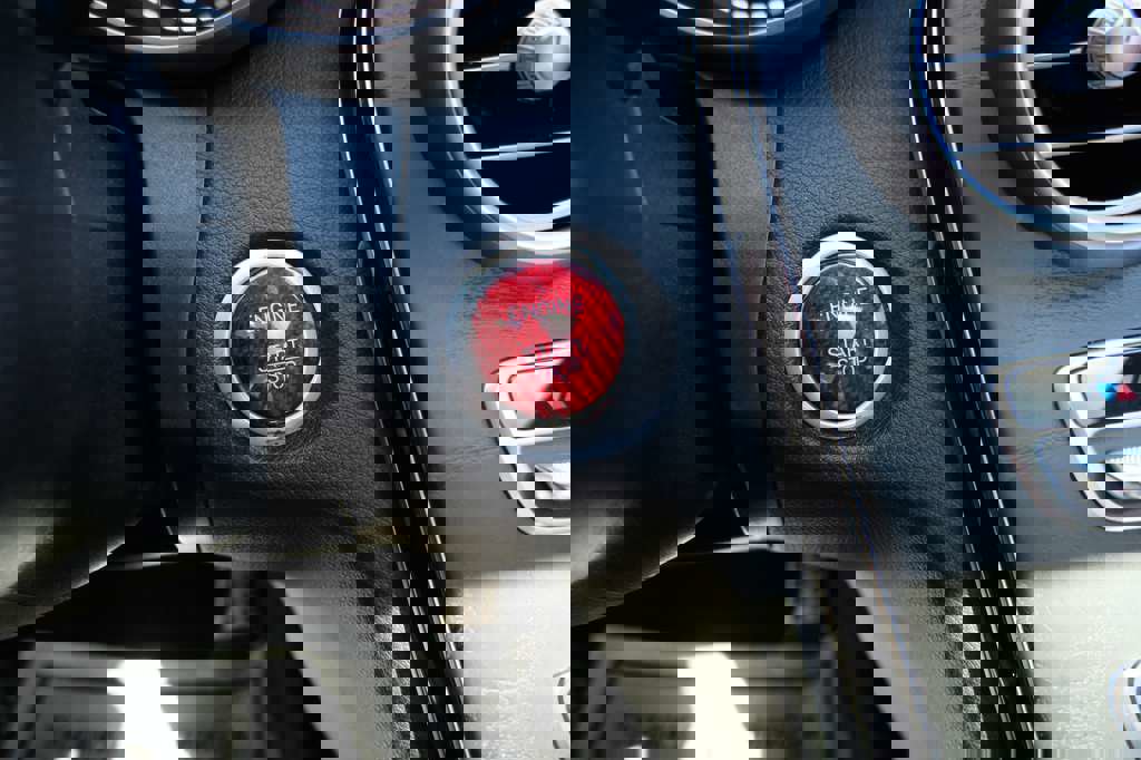 Used 2016 Mercedes-Benz C 63 AMG S image 43