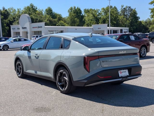 Used 2025 Kia K4 EX FWD image 4
