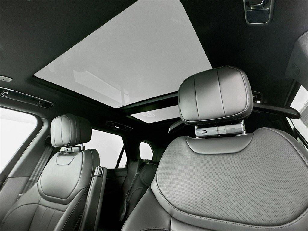 New 2025 Land Rover Range Rover Sport Dynamic SE image 22
