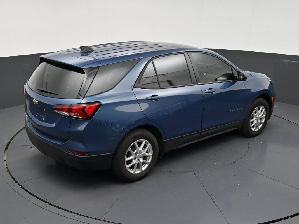 Used 2024 Chevrolet Equinox LS FWD image 13