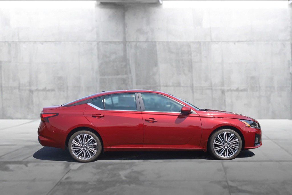 New 2026 Nissan Altima 2.5 SV w/ SV Premium Package AWD/4WD image 5