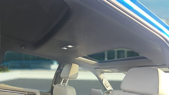 Used 2023 Chevrolet Silverado 1500 LTZ w/ LTZ Premium Package image 17