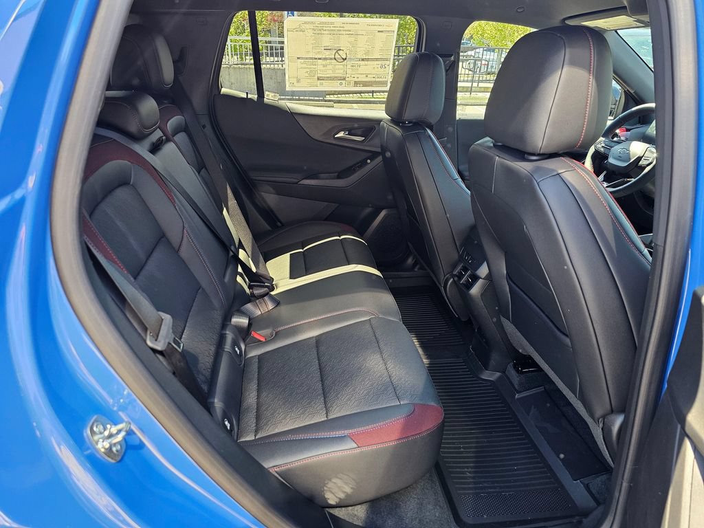 New 2026 Chevrolet Equinox RS AWD/4WD image 12