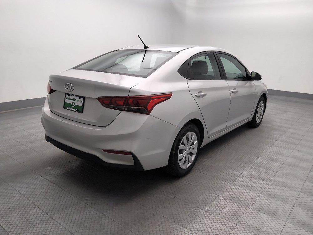 Used 2022 Hyundai Accent SE FWD image 9