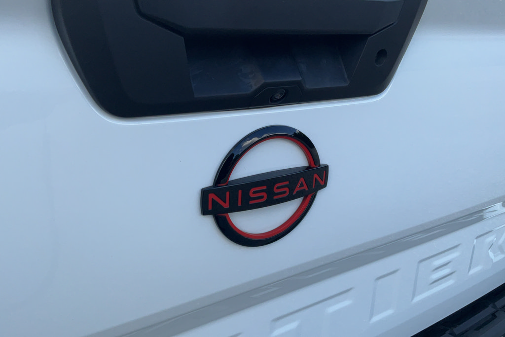 Used 2023 Nissan Frontier Pro-X w/ Tow Package RWD image 29