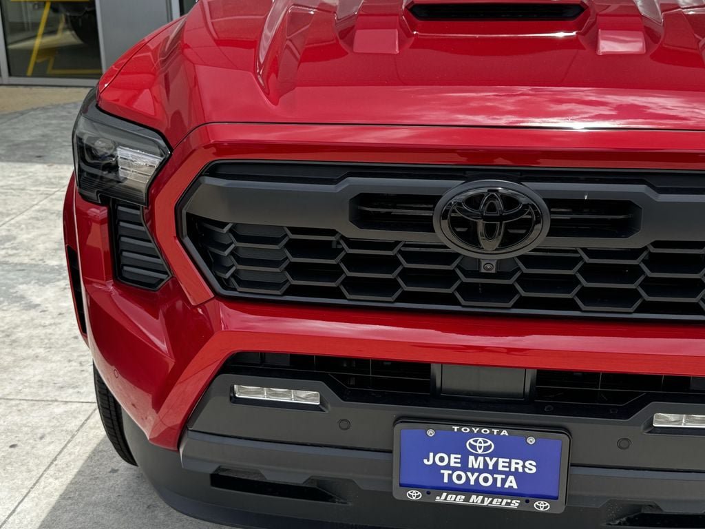 New 2026 Toyota Tacoma TRD Sport AWD/4WD image 5