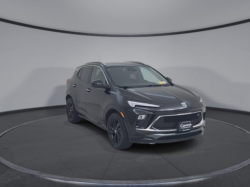 Used 2025 Buick Encore GX Sport Touring w/ Comfort Package FWD image 5