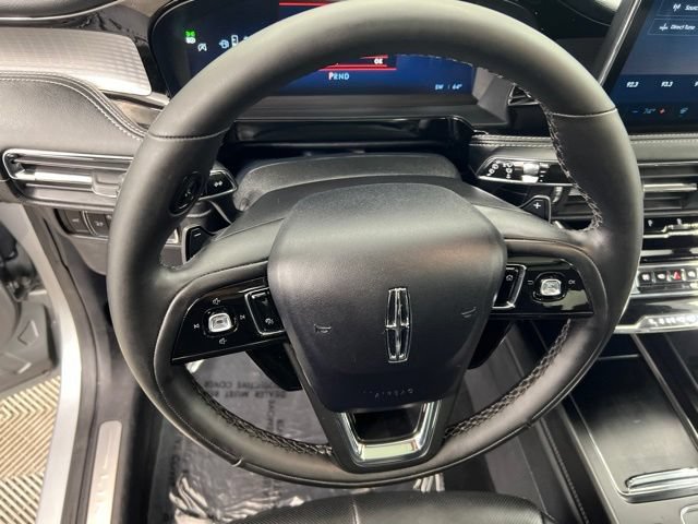 Certified 2023 Lincoln Corsair AWD w/ Equipment Group 101A image 20