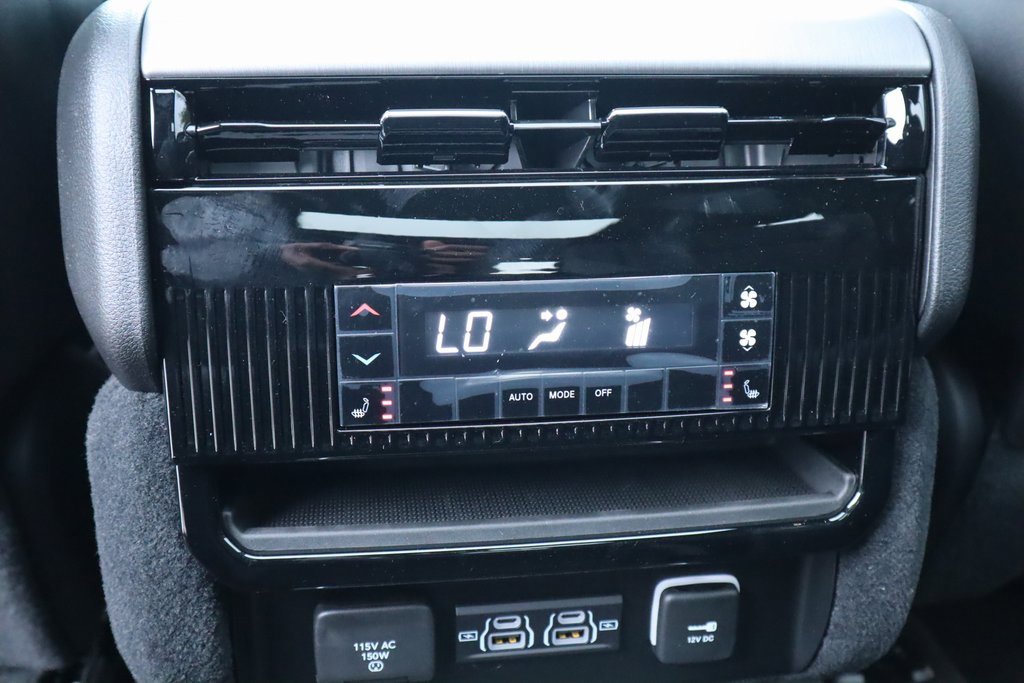 New 2025 Jeep Wagoneer Series II image 10