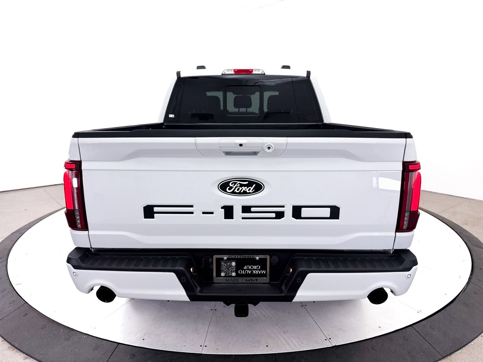 Used 2024 Ford F150 Lariat w/ Equipment Group 502A High AWD/4WD image 18
