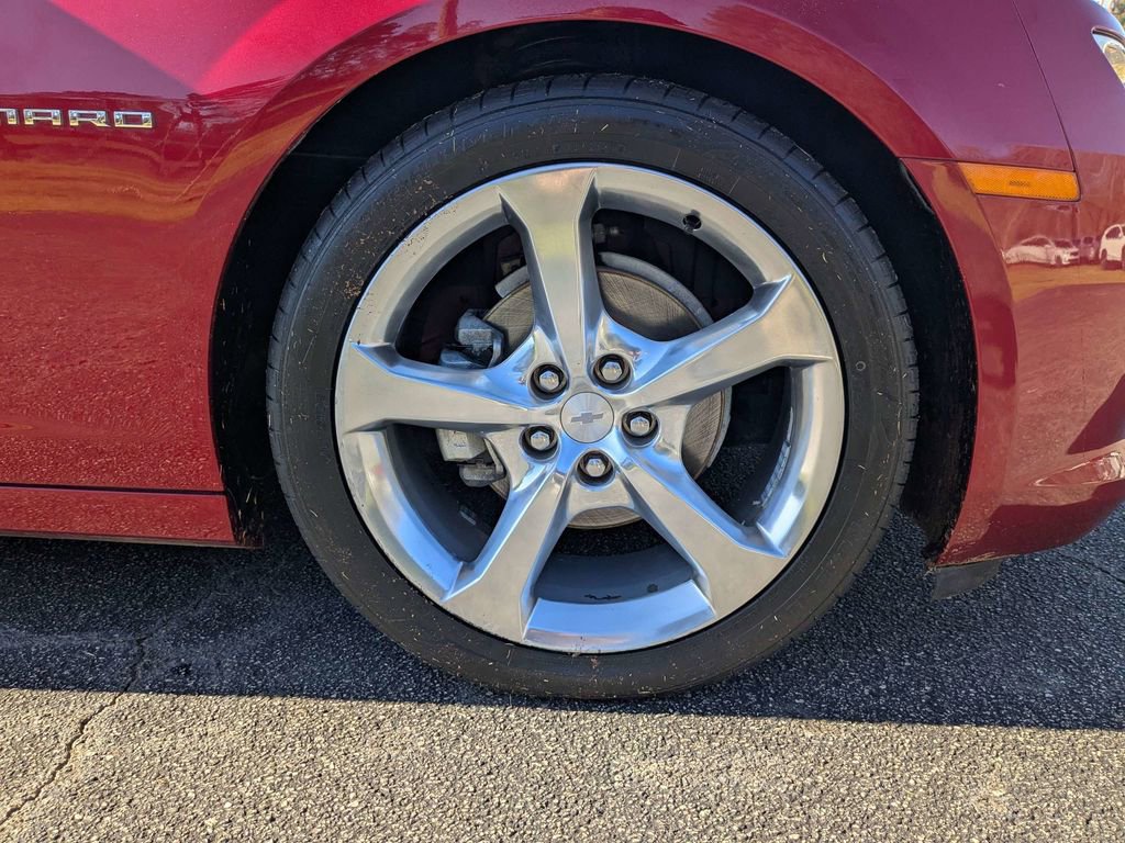 Used 2015 Chevrolet Camaro LT w/ RS Package image 11