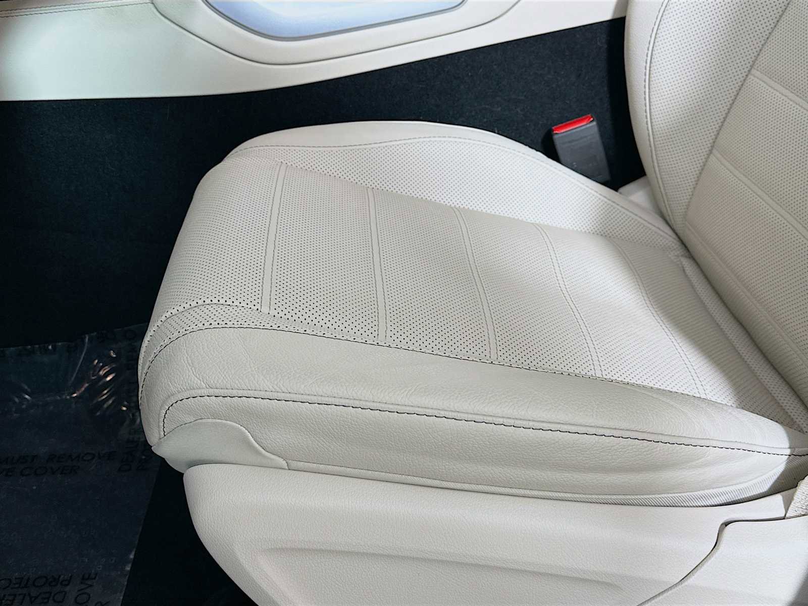 Used 2024 Mercedes-Benz GLS 580 4MATIC image 13