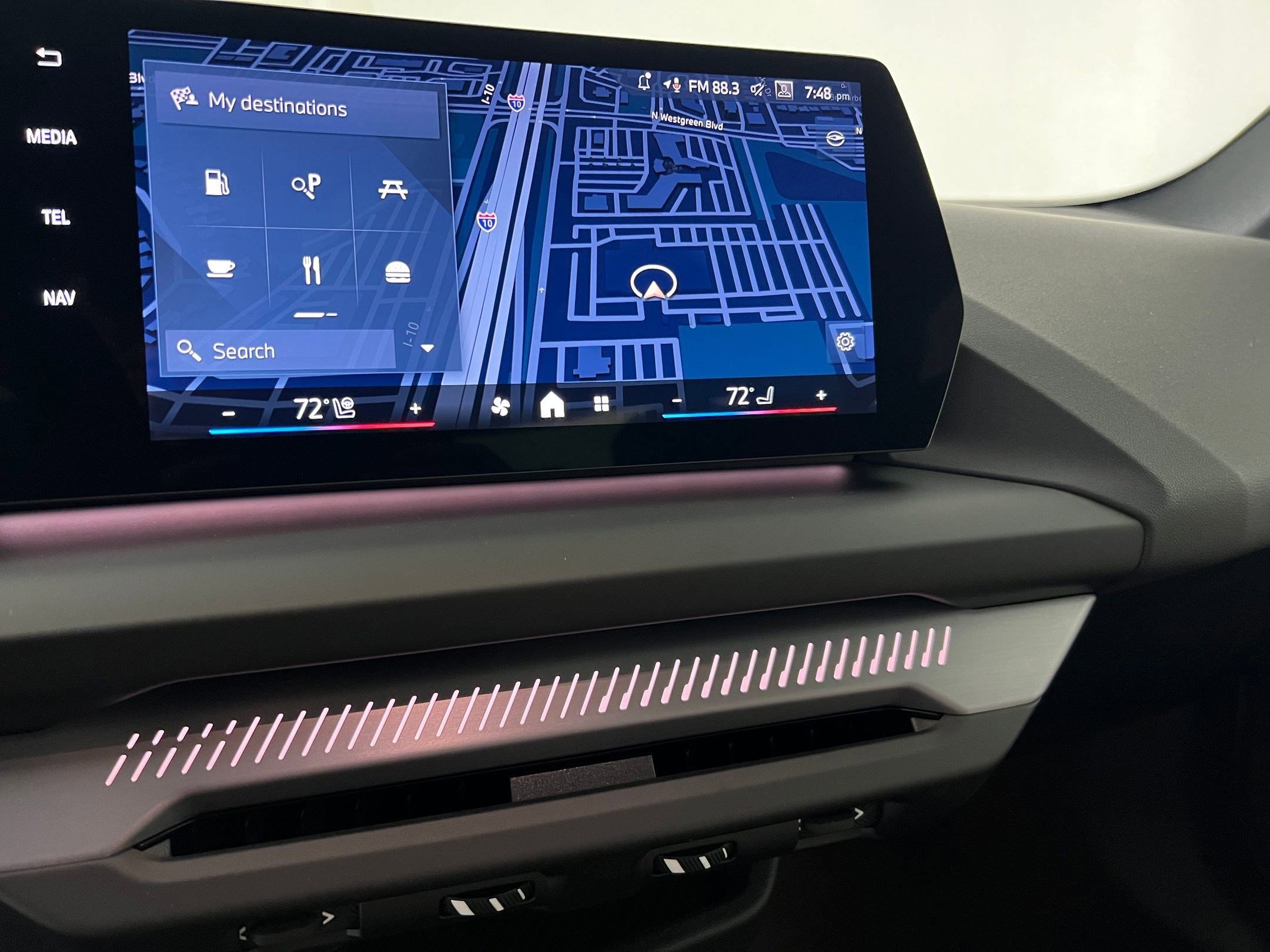 Used 2026 BMW 228i xDrive w/ Technology Package image 27