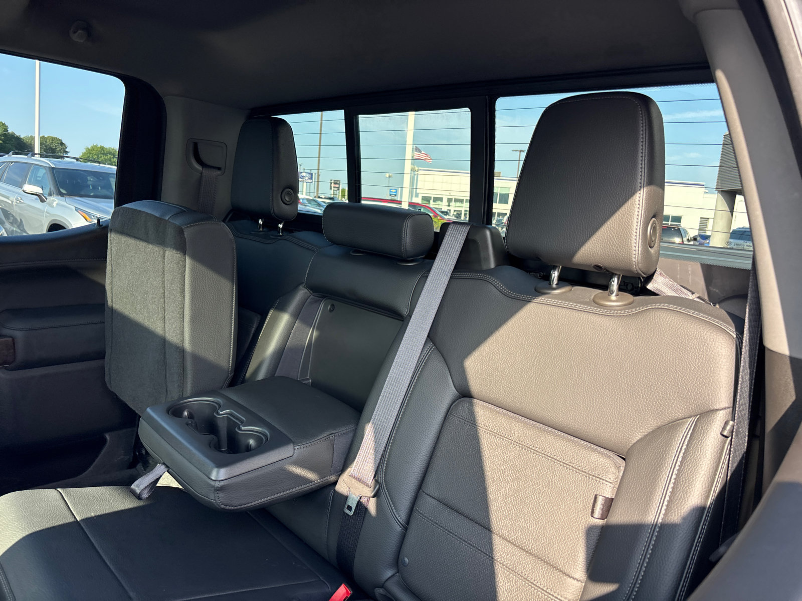 Used 2022 GMC Sierra 1500 Denali w/ Denali Premium Package AWD/4WD image 26