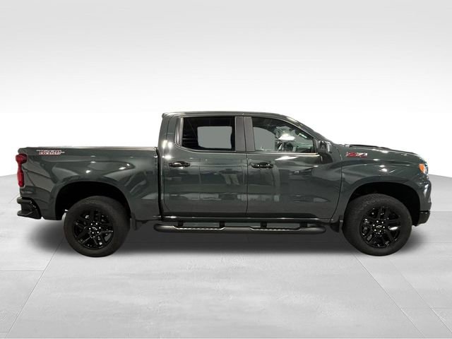 Used 2025 Chevrolet Silverado 1500 LT Trail Boss w/ Convenience Package II AWD/4WD image 8