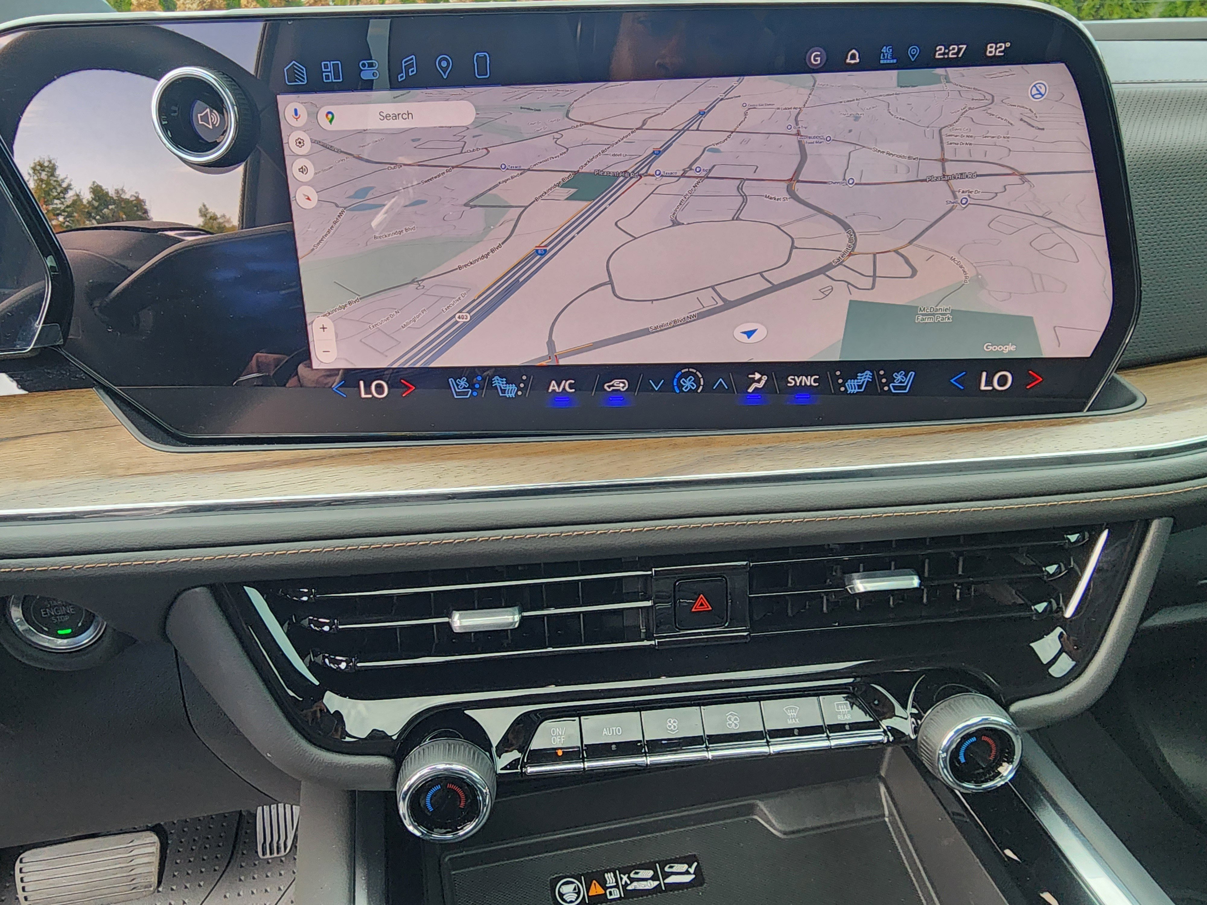 Used 2026 Chevrolet Suburban High Country image 33