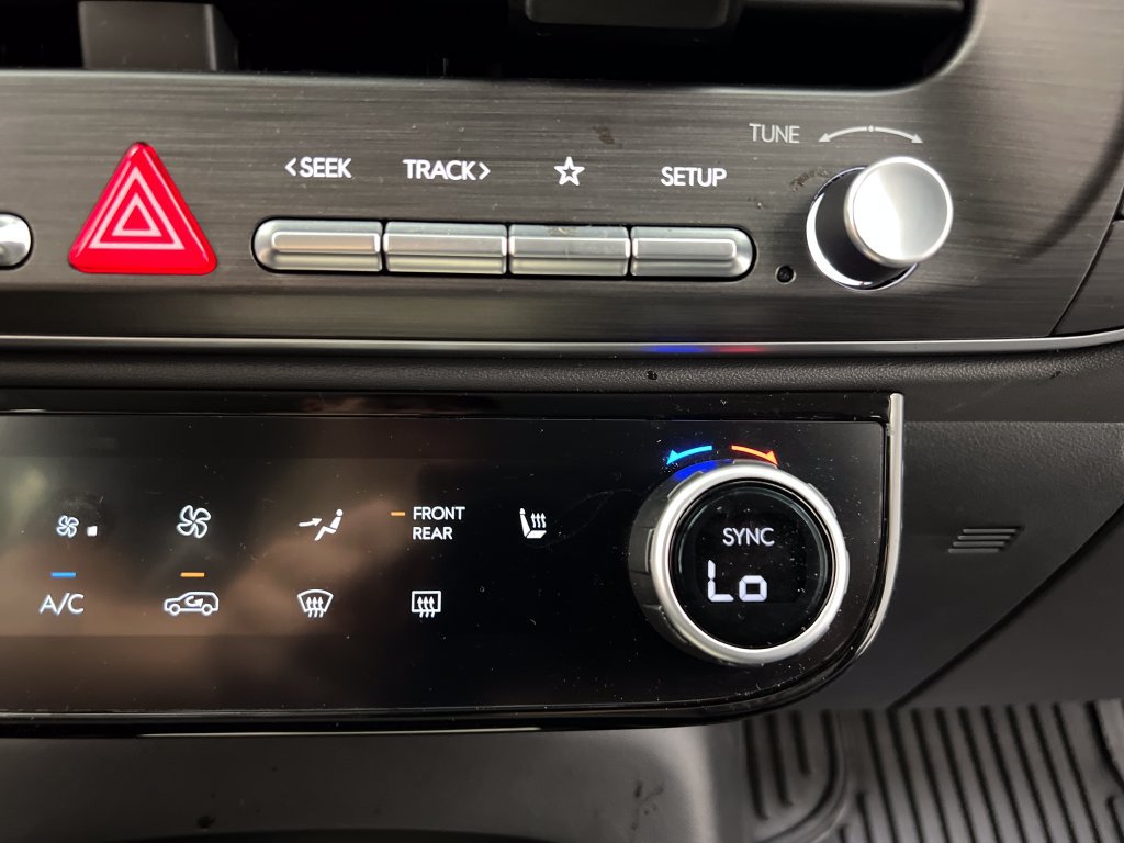 Used 2026 Hyundai Palisade SEL FWD image 65