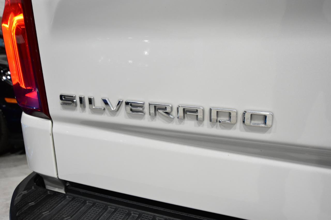 Used 2022 Chevrolet Silverado 1500 LTZ w/ LTZ Premium Package AWD/4WD image 9