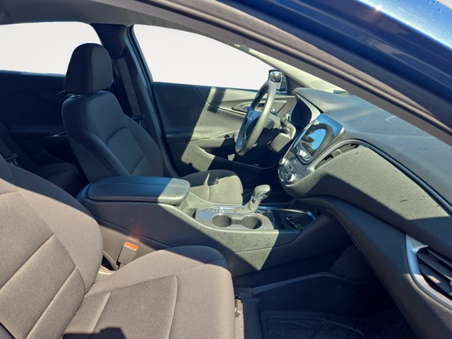 Used 2025 Chevrolet Malibu LT FWD image 15