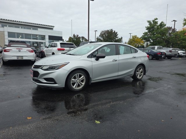 Used 2016 Chevrolet Cruze LT w/ Convenience Package FWD image 7