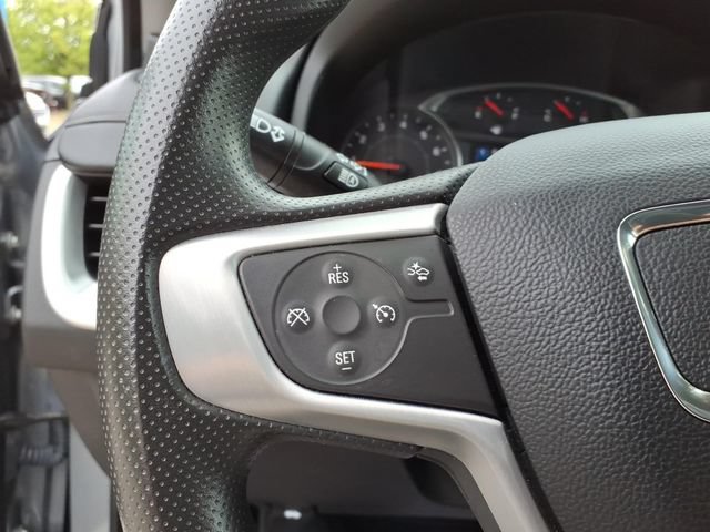 Used 2023 GMC Terrain SLE w/ Driver Convenience Package FWD image 14