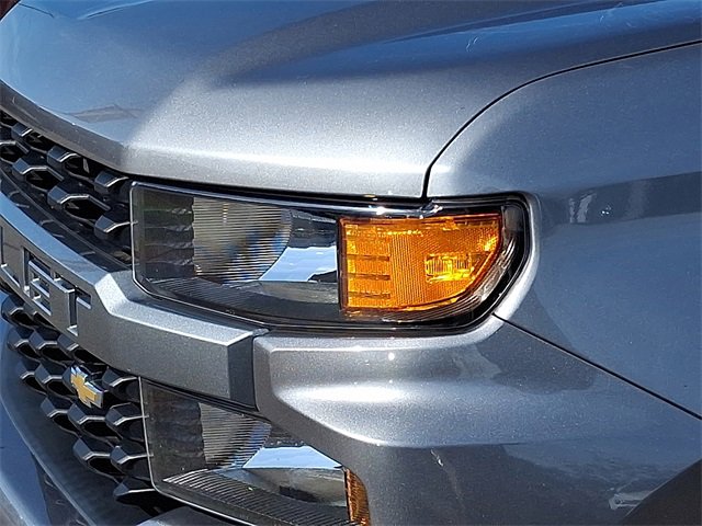 Used 2020 Chevrolet Silverado 1500 Custom w/ Custom Value Package image 28